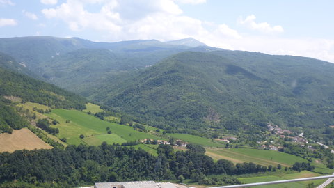 P1010141.JPG (2.65 MiB) Przejrzano 9456 razy Włochy, okolice Cascii, gdzie znajduje się Sanktuarium świętej Ryty